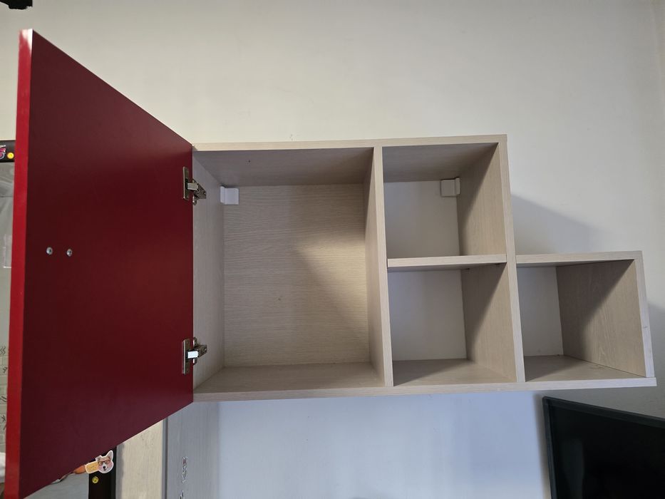 Vând mobila camera tineret 800 ron