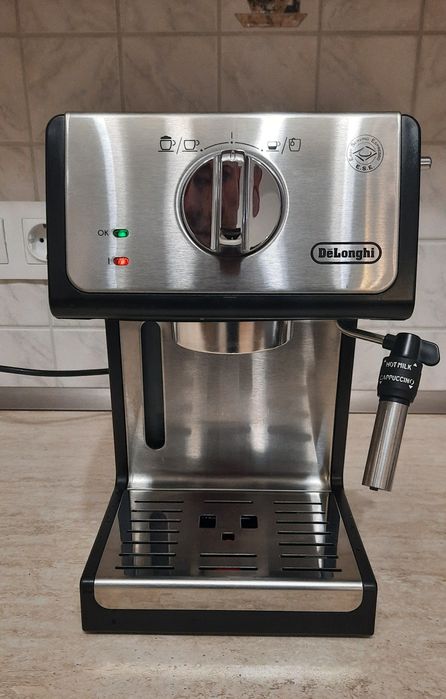 Еспресо кафемашина DELONGHI ECP 35.31-за ремонт или за части