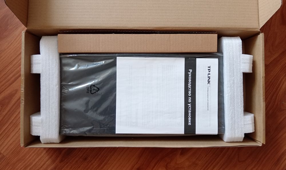 Коммутатор TP LINK TL-SF1016