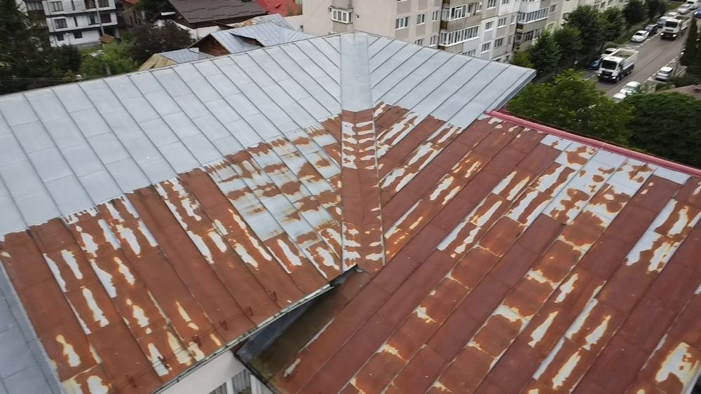 Vopsim tabla / tigla / acoperisuri