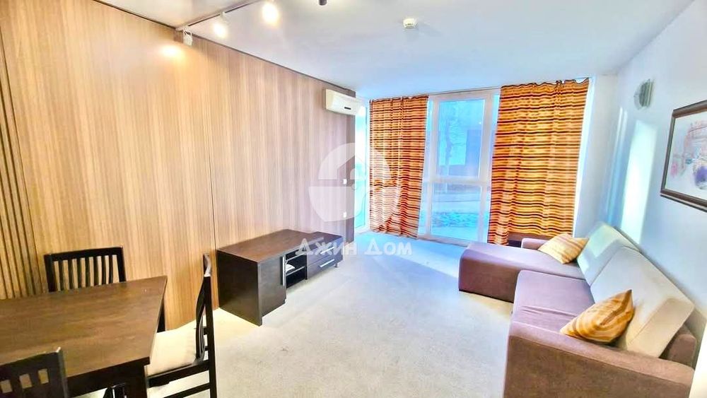 Продава се Двустаен апартамент в Бургас, Сарафово - 67 кв.м за 1178 €/кв.м - Снимка #2