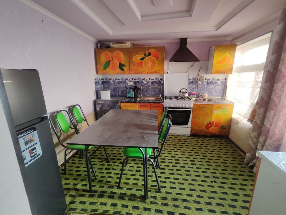 Nurafshon Oybek mahallasi