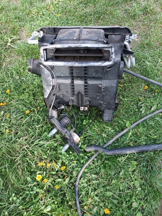 Части за Мерцедес 124