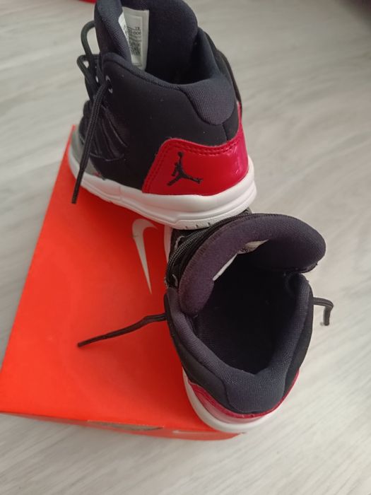 Кецове Nike Jordan 22номер
