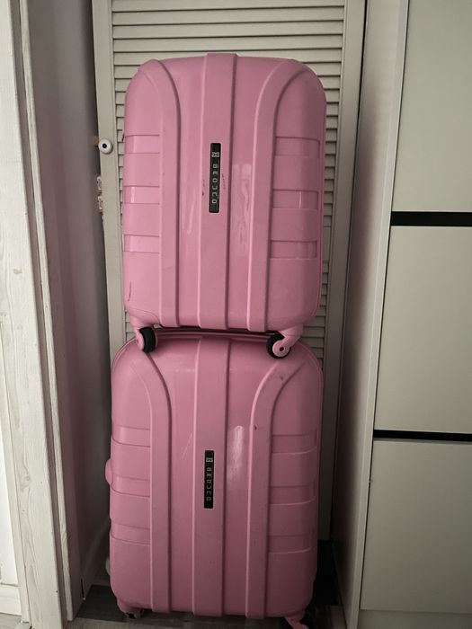 Valize calitative- super pret!