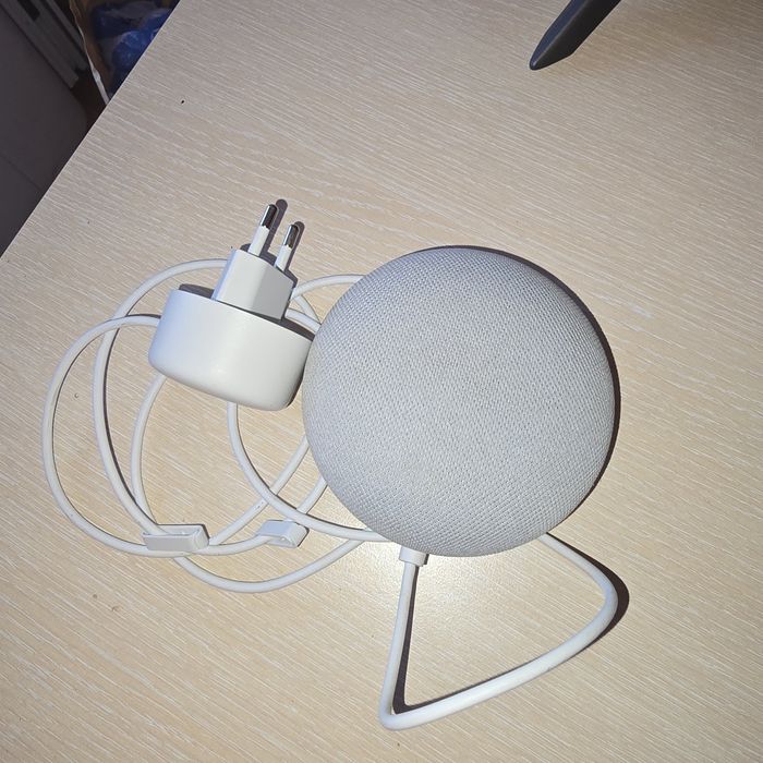 Google Home mini отличен