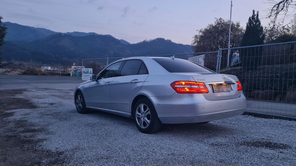 Vând Mercedes-Benz E-Class W212 2.2 CDI
