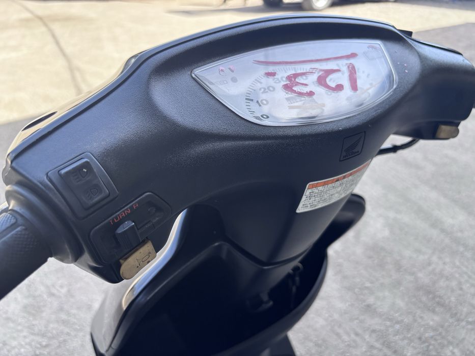 Продам Honda Dio 35
