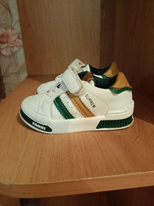 Продам детские красовки