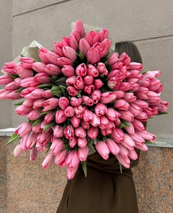 Шикарные тюльпаны оптом !