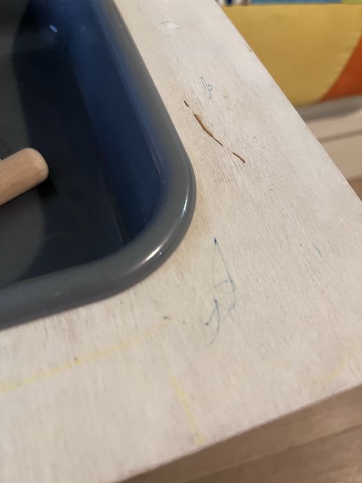 Докторска клиника дървена