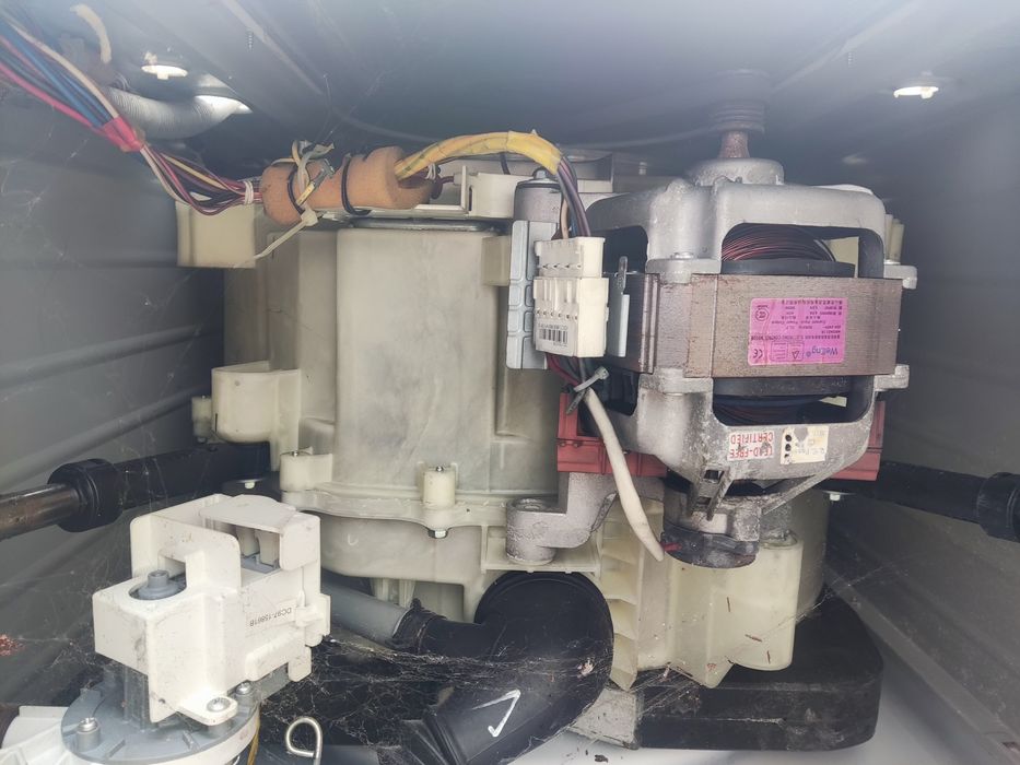 Samsung kir yuvish mashinasi.Стералная машина самсунг