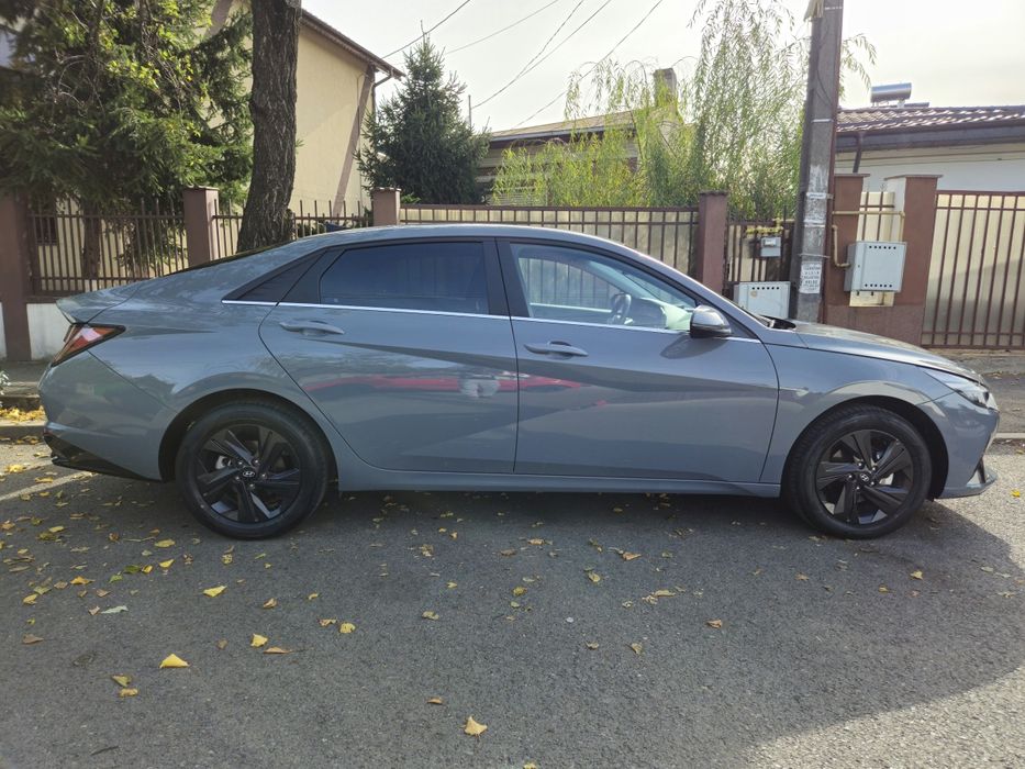 Hyundai Elantra 2021 - Highway 1.6 123 CP - stare foarte buna
