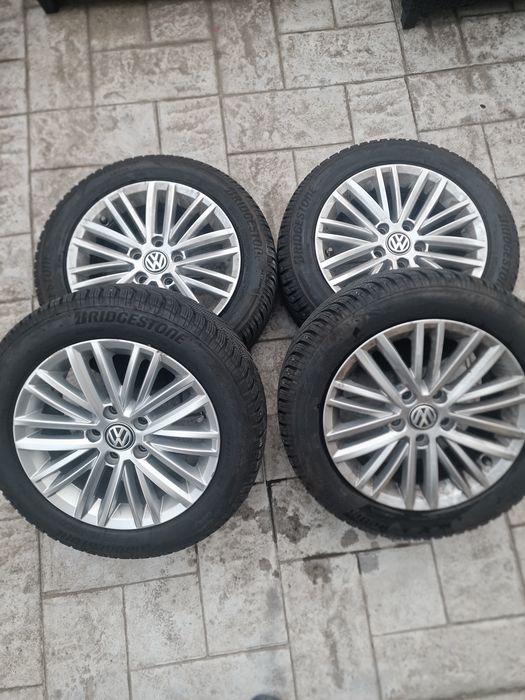 OFERTA! Vând Jante originale Volkswagen + anvelope iarnă Bridgestone Blizzak LM005 205/55 R16 – set complet