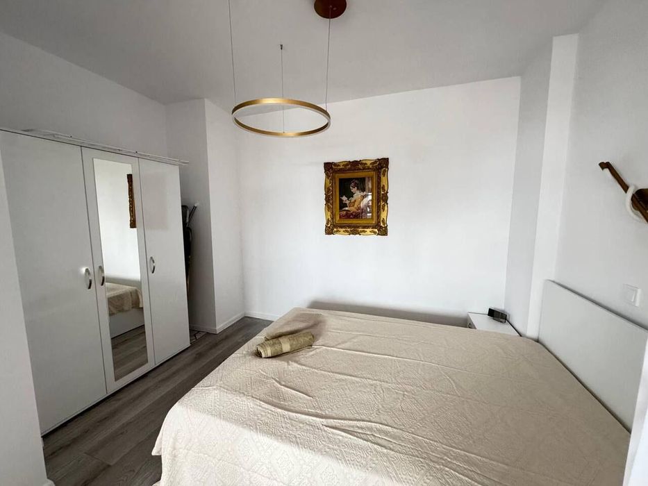 Дава се под наем Едностаен апартамент в Бургас, Център - 54 кв.м за 459 € - Снимка #4