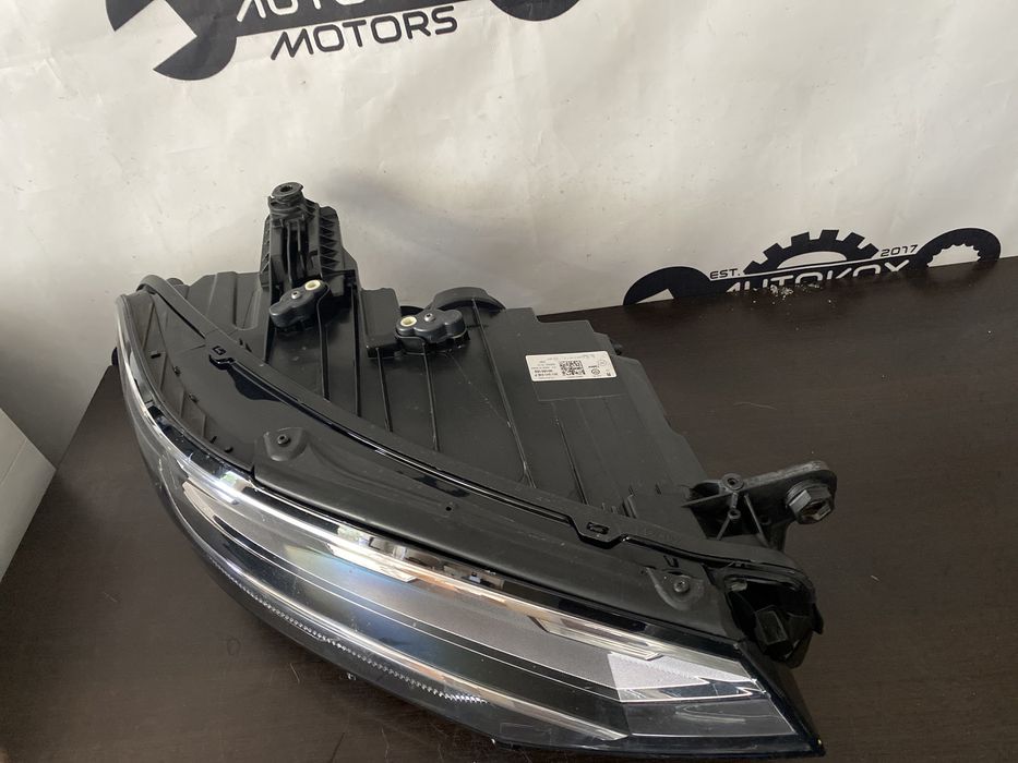 Far dreapta full led Vw Passat B8 de la 2020