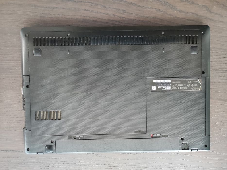 За части!! Лаптоп lenovo B70-80