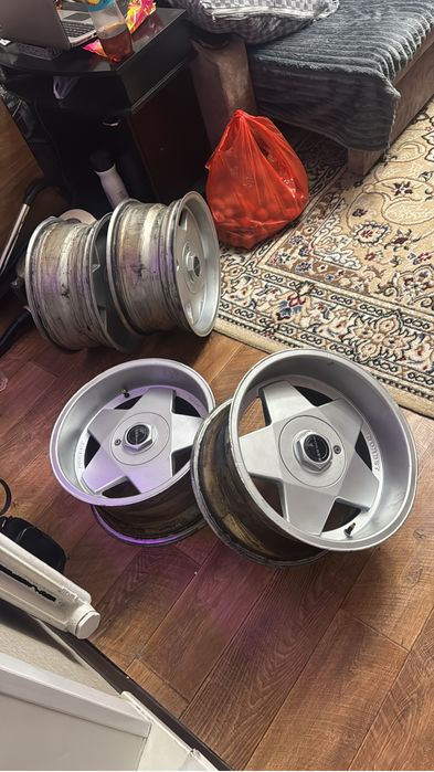 Диски Borbet R16 разноширокие