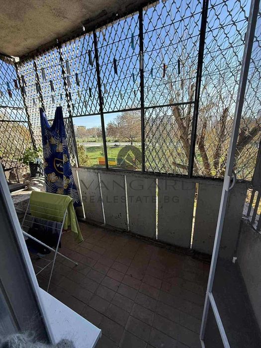 Продава се Тристаен апартамент в Пловдив, Тракия - 80 кв.м за 1413 €/кв.м - Снимка #8