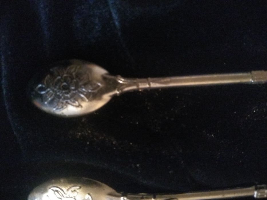 Десертные ложки с ресунками