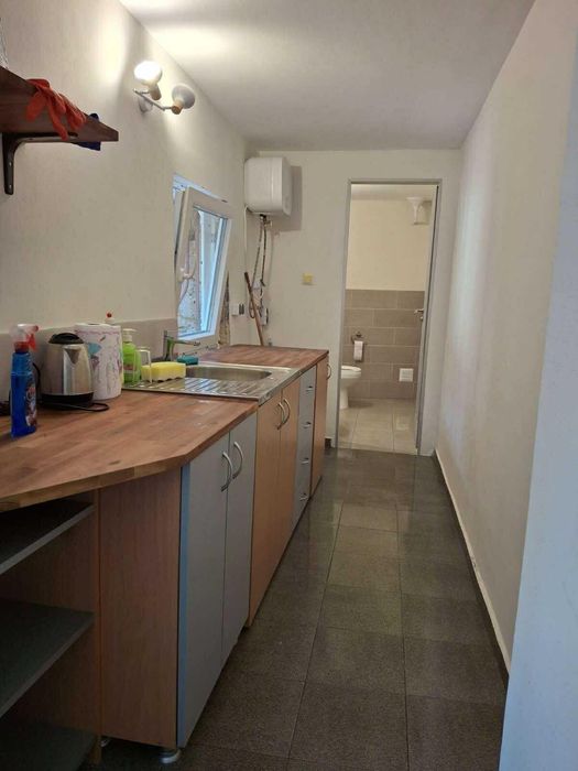 Дава се под наем Офис в Варна, Център - 67 кв.м за 610.98 € - Снимка #4