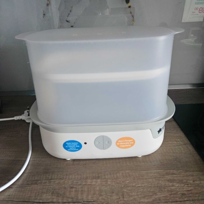 Стерилизатор Tommee Tippee