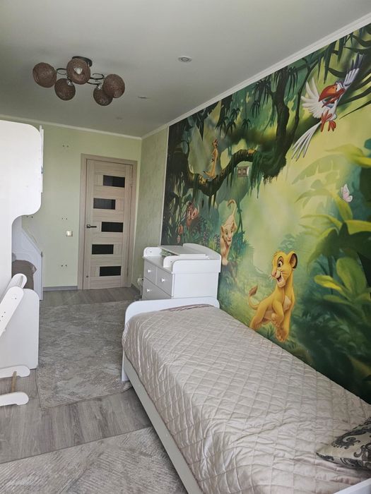 Продам 3 комнатную квартиру