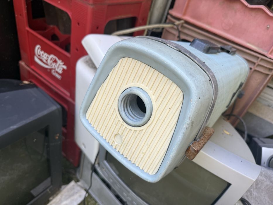 Aspirator Retro Romanesc  - Practic