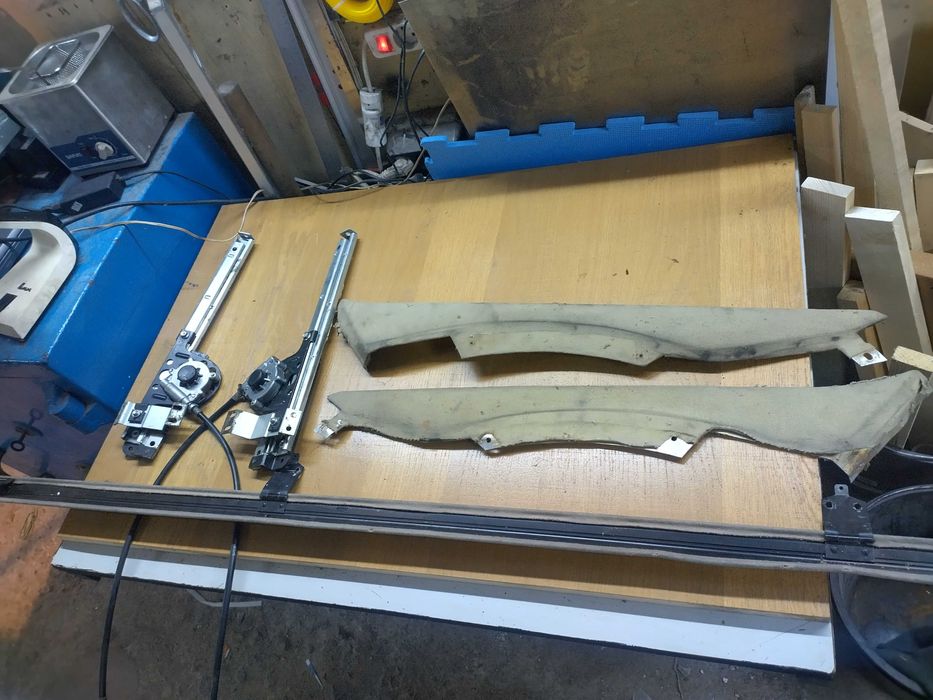 Мерцедес w126 w116 r107 w123 части