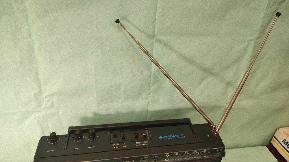 Ретро SKR 720 INCOMS Mezdra vintage cassette player радиокасетофон