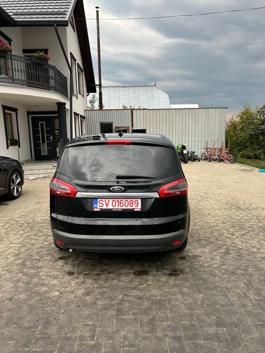 Ford S maxx  2012
