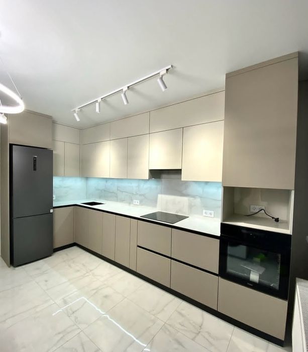 1 п/м 1.900 минг Kuxini mebel Spalni nabor SHkaf mebellar buyurtma aso