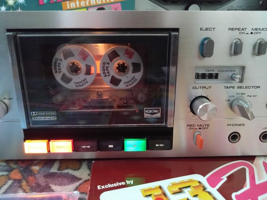AKAI GXC-715D  2-head 2-motor Argintiu cassette deck