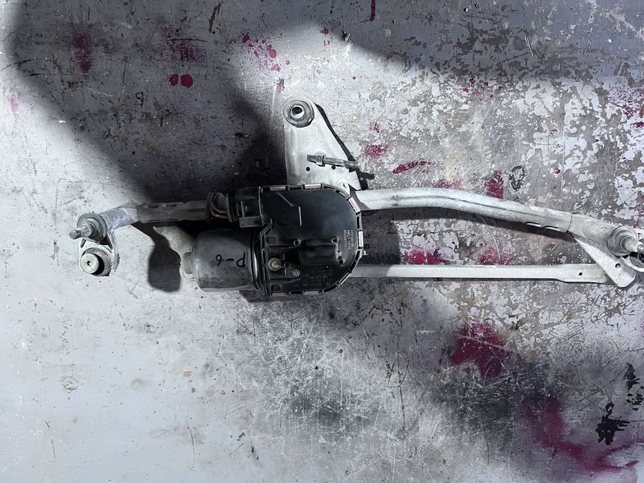 Механизъм+моторче чистачки volkswagen passat b6