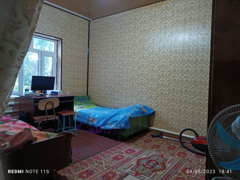 Бустонлик. Азадбаш