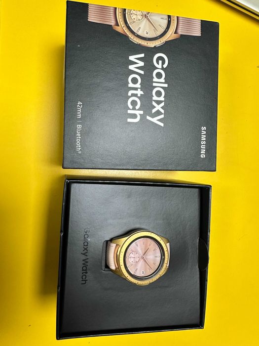 Samsung Galaxy Watch 42mm Розово злато