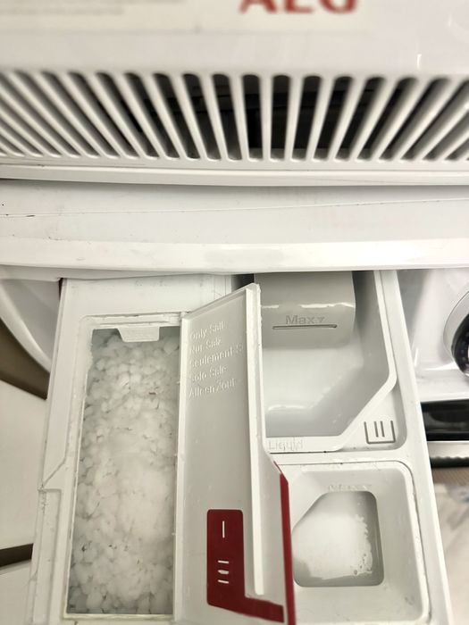 Пералня AEG в отлично състояние