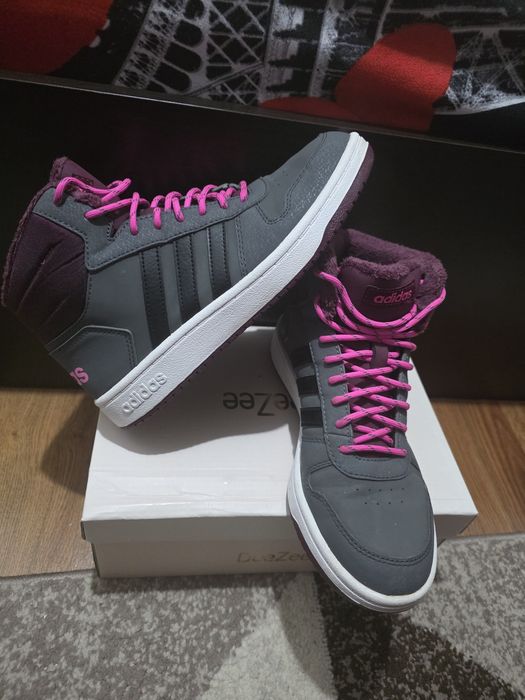 Adidas Hoops Mid 2.0
