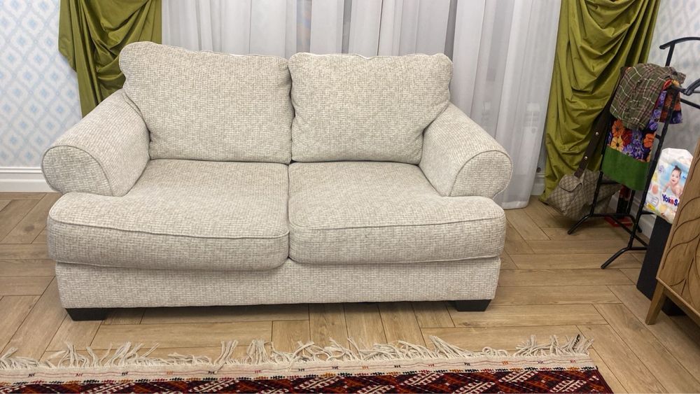 Диван от Ashley home