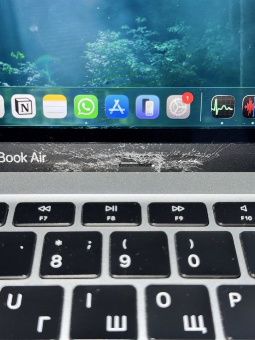 MacBook Air M1 8/256