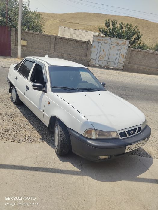 Мошина хамма жойи зур