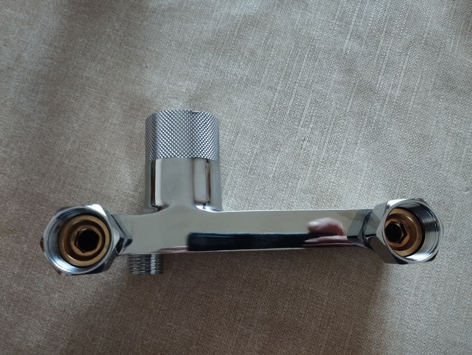 Смесител за душ .