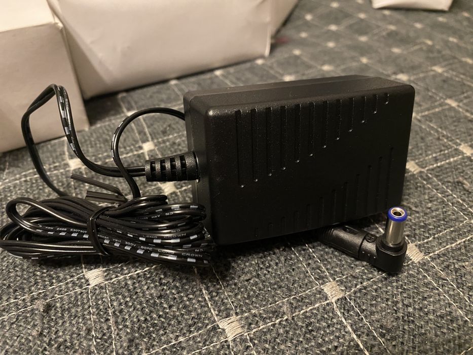 Блоки питания HK-CP12-A12 12V 1A 12W