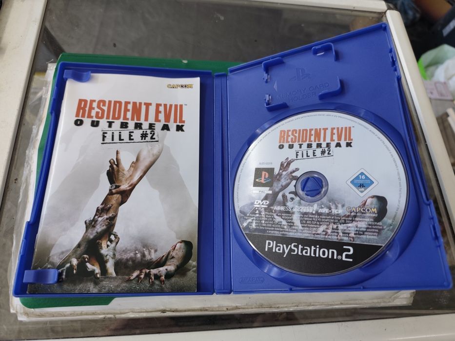 Игра за пс2 resident evil outbreak file #2 ps2