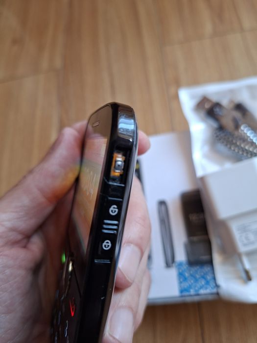 Top telefon Alcatel 2004D.