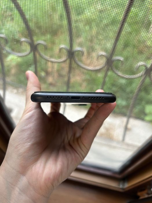 iPhone 11, 128 гб (б/у)