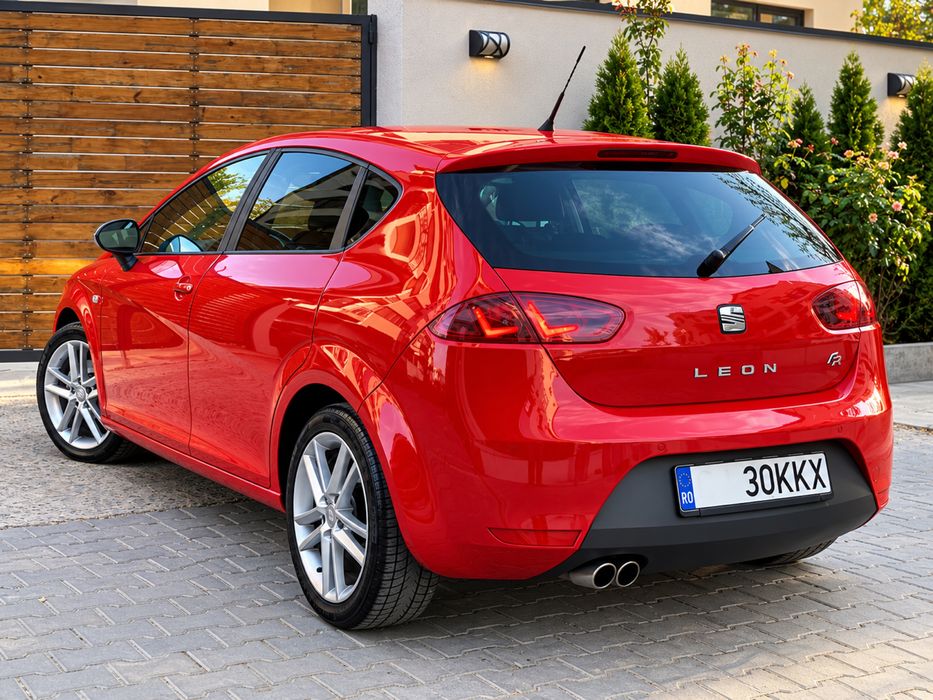 SEAT Leon 2012 — imagine 3