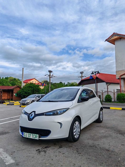 DE VANZARE: Renault Zoe Electric