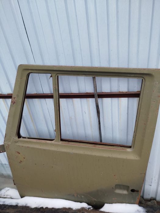 Продам дверь камаза