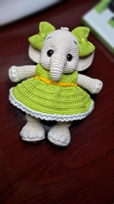 Вязаные игрушки 
(To‘qilgan o‘yinchoqlar)